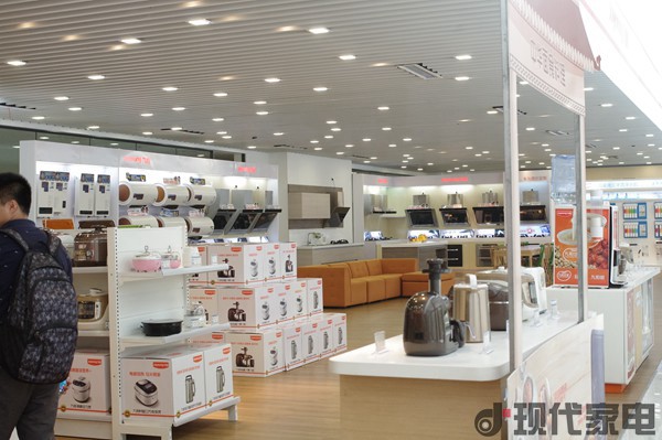 九陽(yáng)二十周年工廠探訪之旅 科技廚房與匠心工藝的完美交融